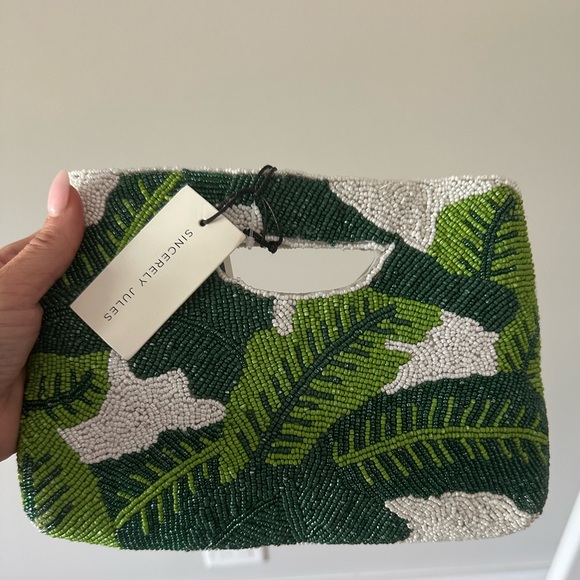 Viral Green Beaded Clutch with Plant/Leaf Design NWT - Picture 1 of 3